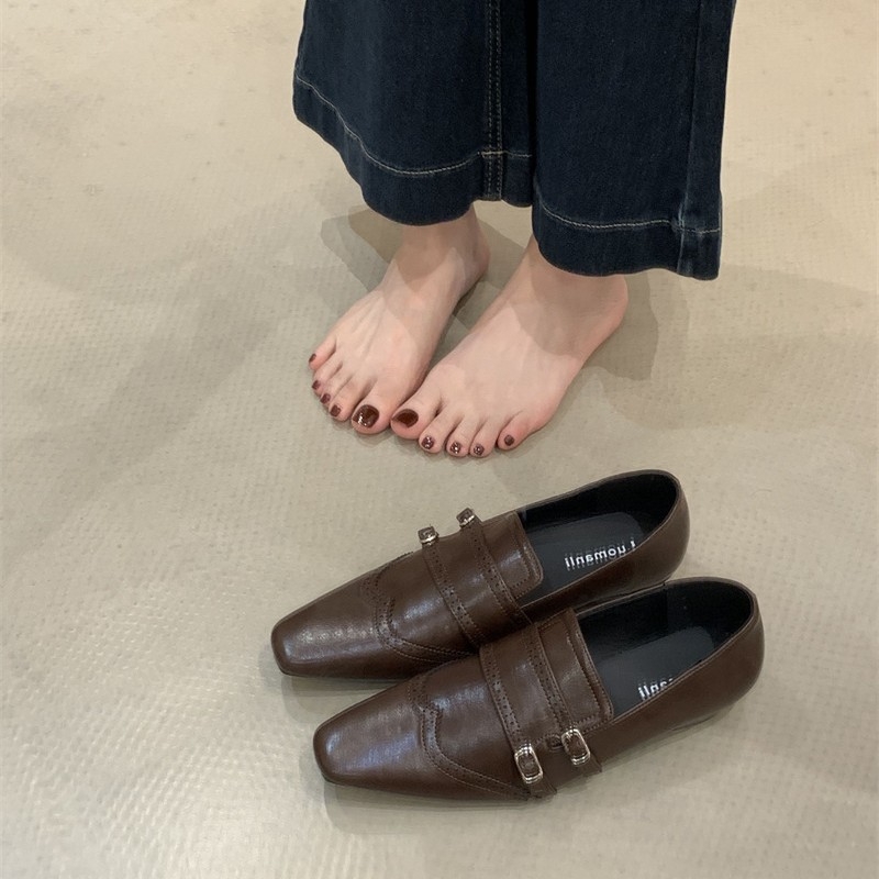 Retro ženske loaferice s četvrtastim vrhom, niski pet, slip-on, jesen 2025, francusko-britanski stil