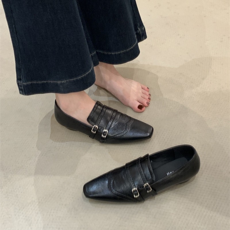 Retro ženske loaferice s četvrtastim vrhom, niski pet, slip-on, jesen 2025, francusko-britanski stil
