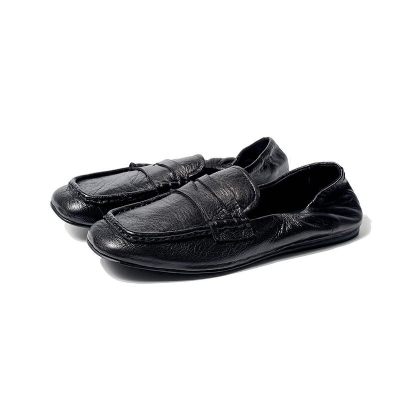 Loafers od kože s biljnim tanjenjem, britanski stil, osnovni i svestrani, četvrtasti nos, za žene, jesen 2025