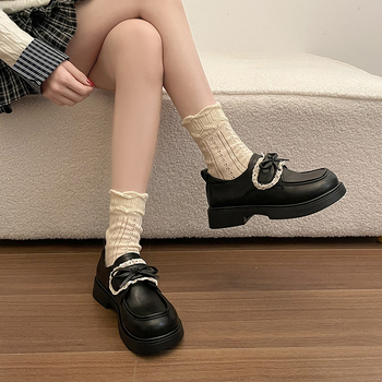 Ženske loaferice s okruglim vrhom, čipkastom mašnicom, Mary Jane, kožne cipele s debelim potplatom, proljeće 2026, britanski vintage stil
