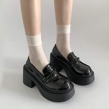 Crne ženske loaferice s britanskim stilom, debela potplata i visok pet, slip-on