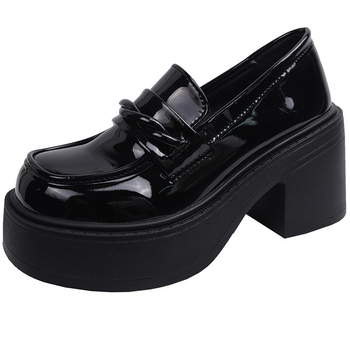 Crne ženske loaferice s britanskim stilom, debela potplata i visok pet, slip-on