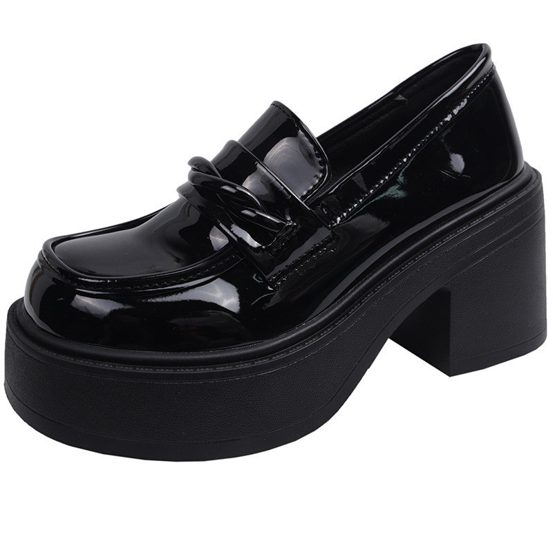 Crne ženske loaferice s britanskim stilom, debela potplata i visok pet, slip-on