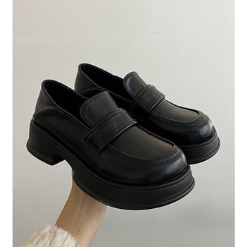 Ženske kožne loaferice u retro britanskom stilu, proljeće 2026, francuski stil s debelom potplatom, slip-on, okrugli vrh