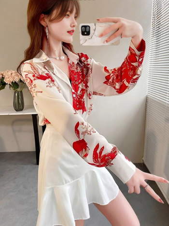 Női középhosszú poloing nyomott mintával, francia ihletésű elegancia, polo gallér, 2025 tavasz