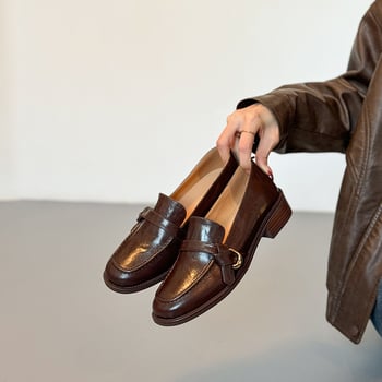 Ženski loaferi od ovčje kože i prave kože, s debelim petom, slip-on, britanskog stila, svakodnevne casual cipele, 2026 novi model