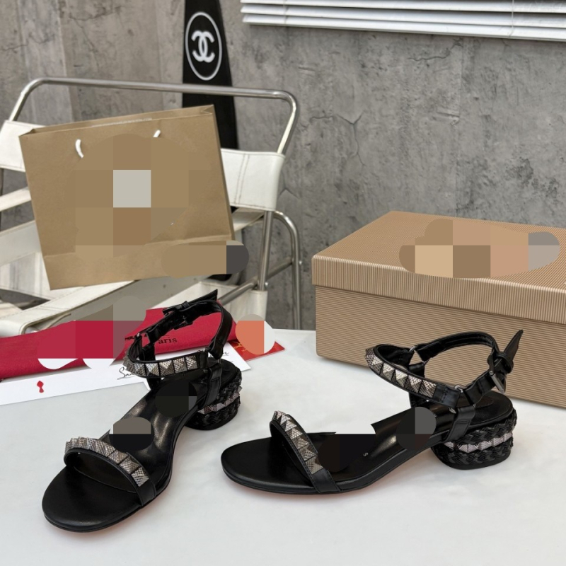 Ženske sandale s jednim remenom, prirodna koža, okrugli vrh, debeli kvadratni potpet, nit detalji