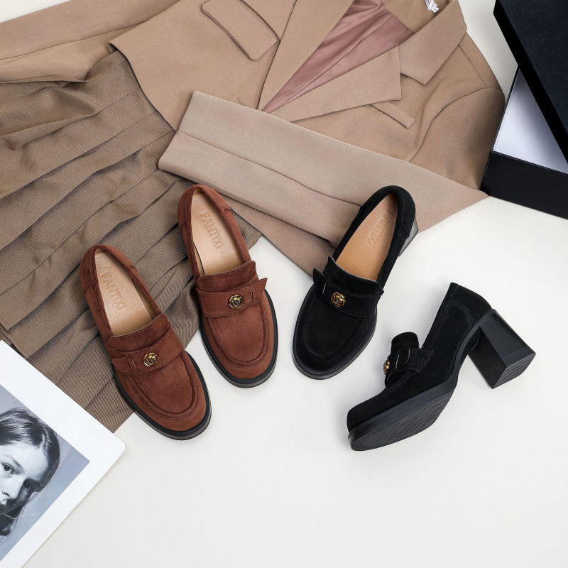 Ženske loaferice od izmućene kože, britanski retro stil, debeli potpet 6–8 cm, slip-on