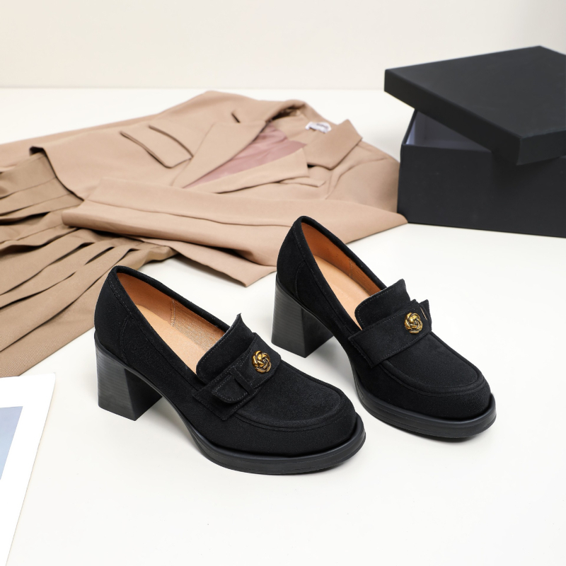Ženske loaferice od izmućene kože, britanski retro stil, debeli potpet 6–8 cm, slip-on