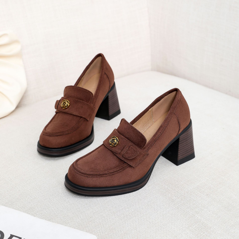 Ženske loaferice od izmućene kože, britanski retro stil, debeli potpet 6–8 cm, slip-on
