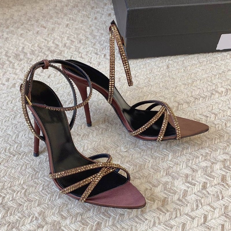 Дамски сатенени сандали с открит пръст, тънък стилет ток, rhinestone камъни, кръстосани презрамки и катарама