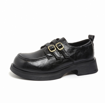 Ženske loaferice s debelim potplatom, crne, slip-on, retro britanski stil, proljeće 2026
