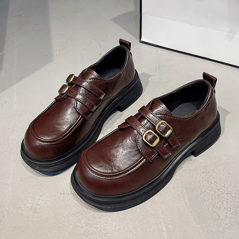 Ženske loaferice s debelim potplatom, crne, slip-on, retro britanski stil, proljeće 2026