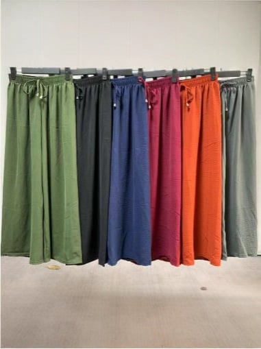 Ljetne hlače visokog struka, opuštenog kroja, plus veličina, jednobojne boje, elastični pojas, široke nogavice, culotte stil