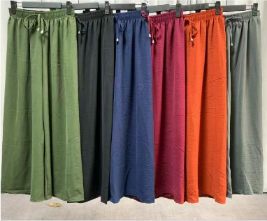 Ljetne hlače visokog struka, opuštenog kroja, plus veličina, jednobojne boje, elastični pojas, široke nogavice, culotte stil