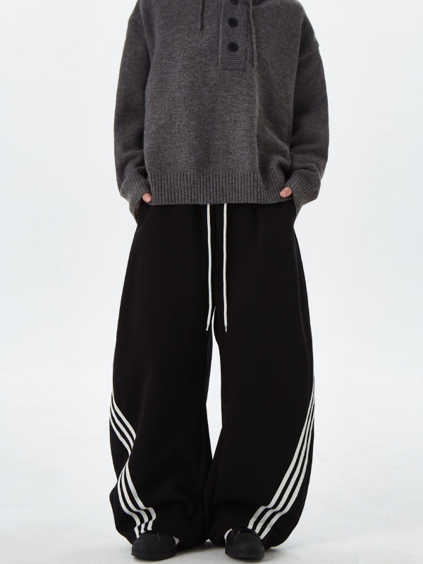 Američki gradski stil: široke sportske hlače s prugama i blokovima boja, unisex, retro dizajn, s vrpcom u struku i opuštenim krojem