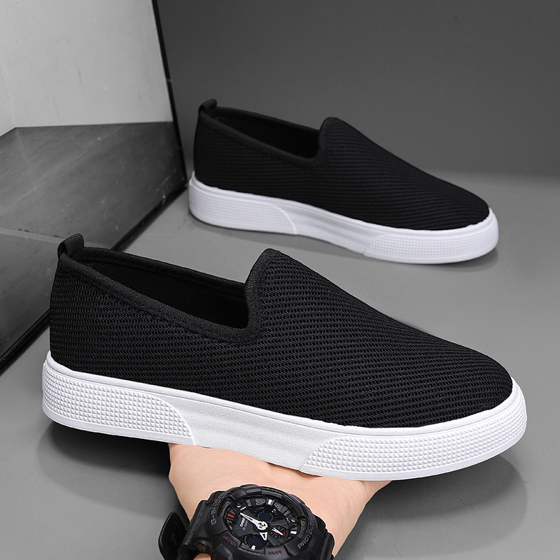 Muške prozračne platnene tenisice Slip-On – casual lagan dizajn