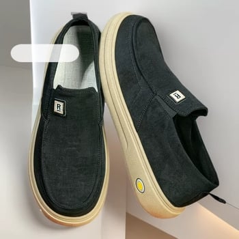 Muške slip-on tenisice od denima, prozračne i lagane, s mekanom potplatom, niski gornji dio, okrugla špička.