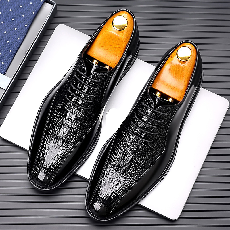 Muške kožne cipele s uzorkom krokodila, britski stil, elegantne poslovne cipele.