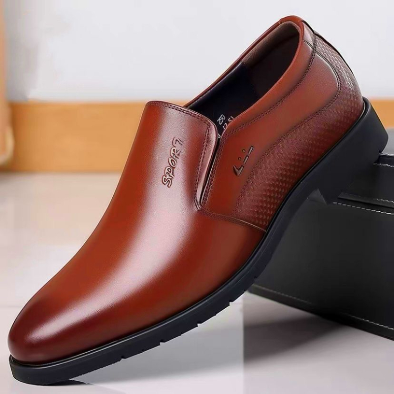 Muške cipele od prave kože – formalne poslovne cipele s mekanom gumom, brogue detalji, inspirirane korejskim stilom za casual nošenje