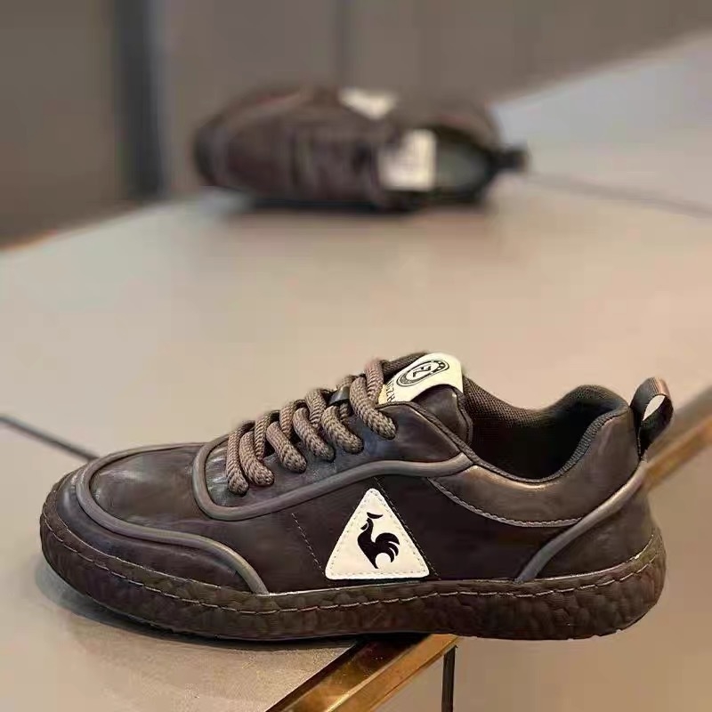 Muške slip-on tenisice, jesen-zima 2025, casual sports, s povećanjem visine, gornji dio od platna, zaobljen vrh, srednja visina
