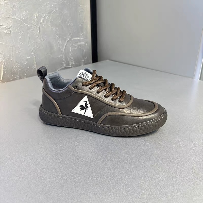 Muške slip-on tenisice, jesen-zima 2025, casual sports, s povećanjem visine, gornji dio od platna, zaobljen vrh, srednja visina