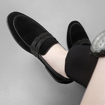 Muške kožne loaferice slip-on s brogue detaljima, britanski stil, prozračne, oštri nos