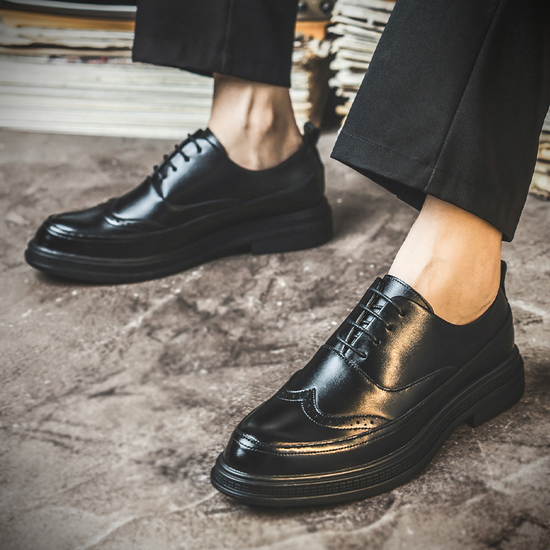Crne brogue cipele sa vezicama, muškarci, poslovni i casual stil inspiriran korejskim stilom, debeli potplat, oštar vrh