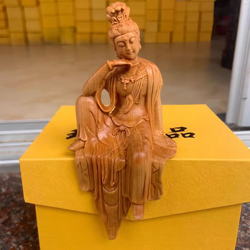 Guanyin Bodhisattva drvena figurica od boxwood za dnevni boravak — trodimenzionalno umjetničko djelo