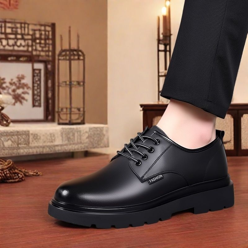 Muške kožne cipele za poslovni i formalni stil, novi casual ljetni perforirani model sa širokim vrhom