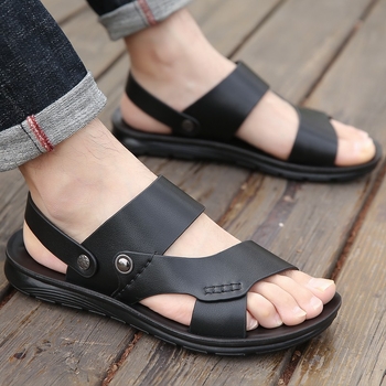 Férfi nyári szandálok tehénbőrből, nyitott orrú, méret 47