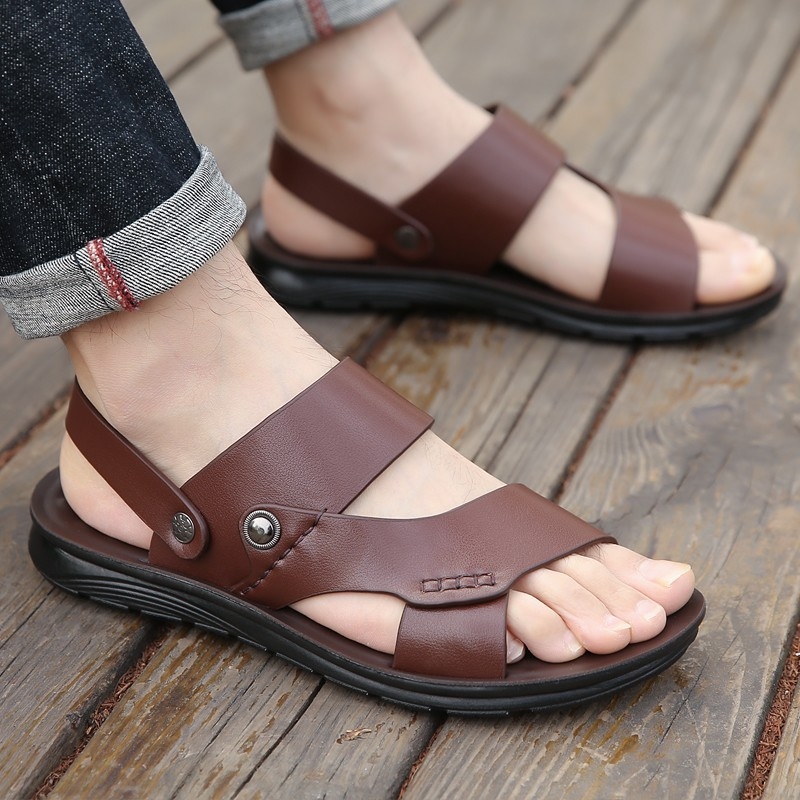 Férfi nyári szandálok tehénbőrből, nyitott orrú, méret 47