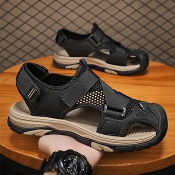 Férfi strandcipellő zárt orrú felsőrésszel, lélegző, kültéri viselet, nyár 2025