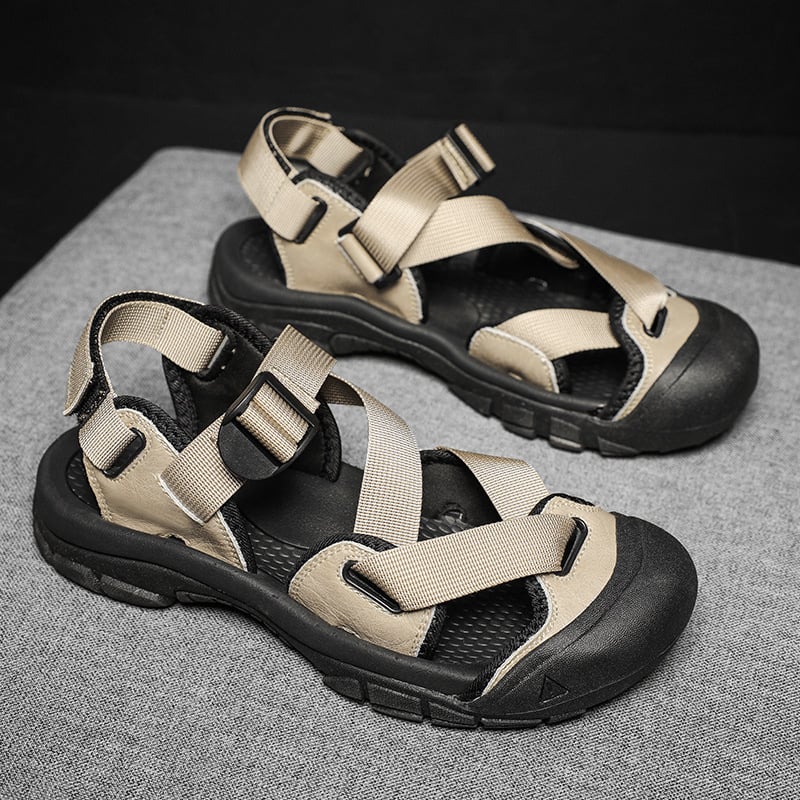 Férfi kültéri bőrszandál zárt orral és védő orral, csúszásmentes talppal, lélegző, könnyű, mindennapi sportos szandál