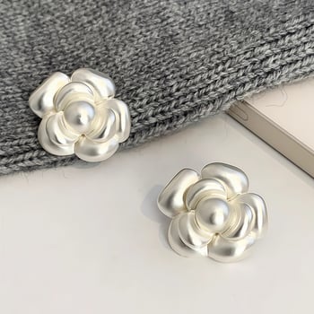 S925 srebrni naušnice s dizajnom kamelije za žene, elegantan stil