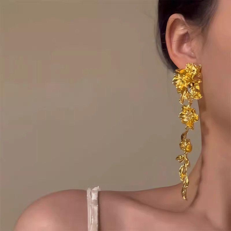 Zlataste naušnice s cvjetnim motivom, retro kineski stil, s dugim resama