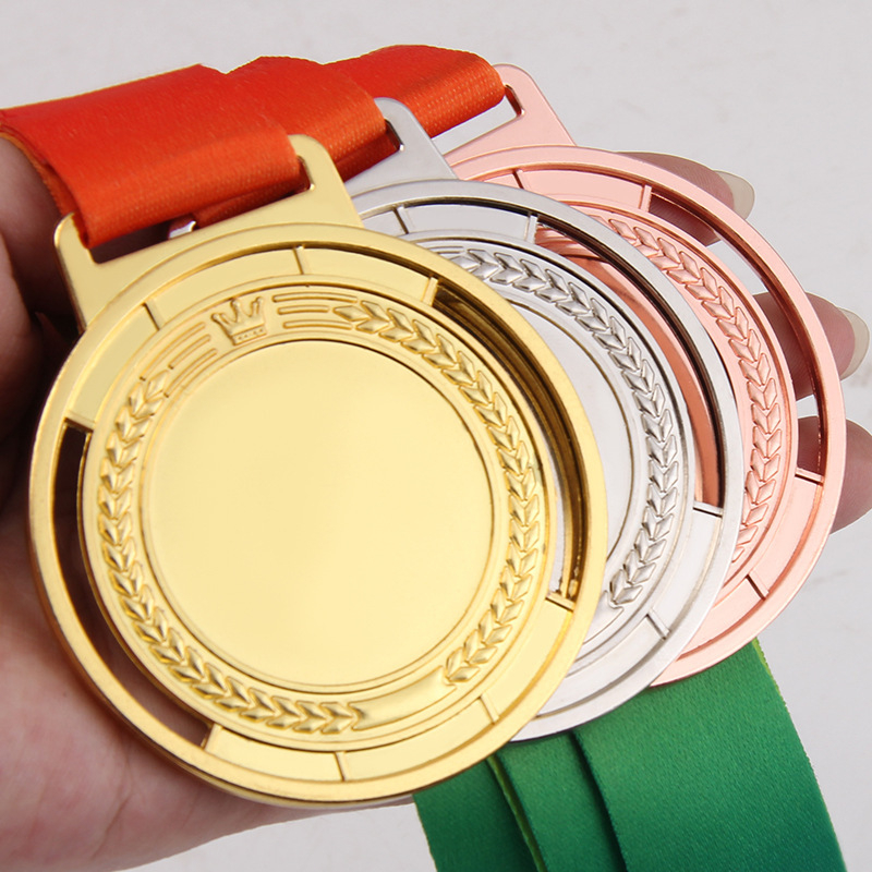 Medalje za školska sportska natjecanja i maratone; medalje za svečanu dodjelu prvog i drugog mjesta; prilagodljive logotipu