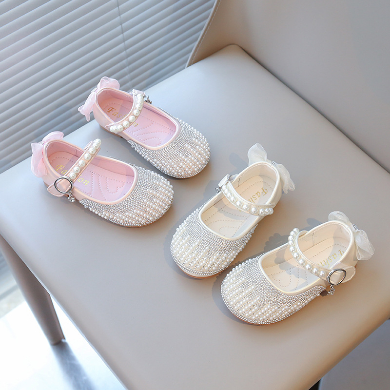 2026 Moderne cipele za princeze za djevojčice sa Velcro zatvaračem, sjajne biserne kožne cipele za bebe, kristalne cipele za princeze, udoban mekani potplat