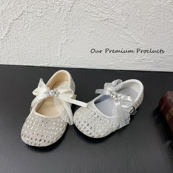 Dječje kožne cipele s čipkastom mašnicom i rhinestones, stil princeze, proljeće 2026