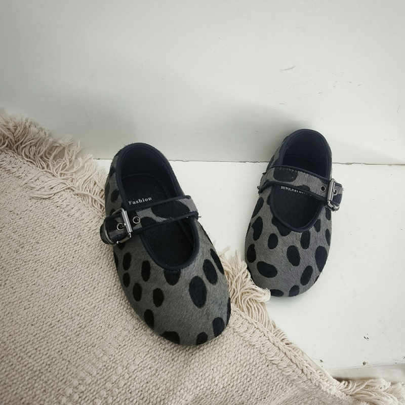 Dječje Mary Jane cipele s leopard uzorkom, kožni gornji dio, jednosatni remen s Velcro zatvaranjem, niski otvori, mekana potplata, prozračne, protuklizne.