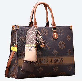 Ženska tote torba velikog kapaciteta, s zatvaračem, PVC materijal, svakodnevna torba preko ramena i crossbody stil