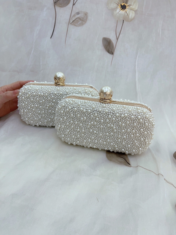Večernja clutch torbica s perlama, kvadratnog oblika, zatvarač — elegantna zabavna torba