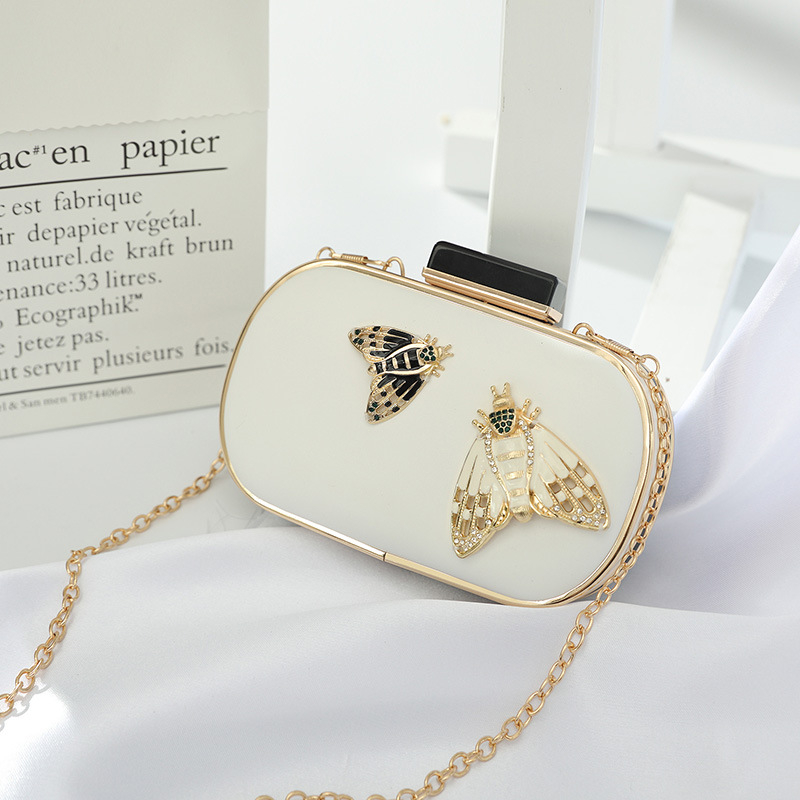 Večernja clutch torbica s lančanim remenom, leptir motiv, PU materijal