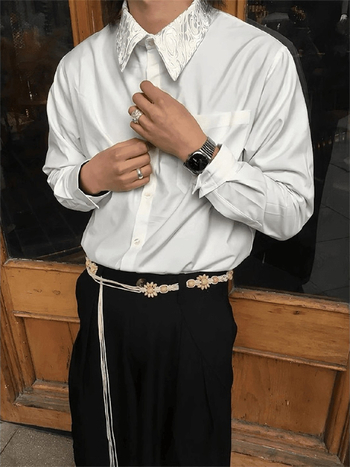 Бяла риза с бродирана яка за мъже, есенна визия, стил clean-fit, висококачествен дизайн