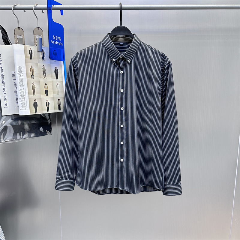 Muška košulja s prugom, slim fit, poslovno casual stil