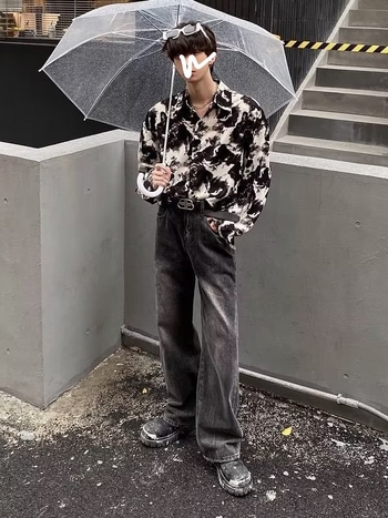 Muška košulja s tie-dye uzorkom, drapirani kroj, dugi rukavi, cvjetni uzorak, korejski stil, ležernog kroja