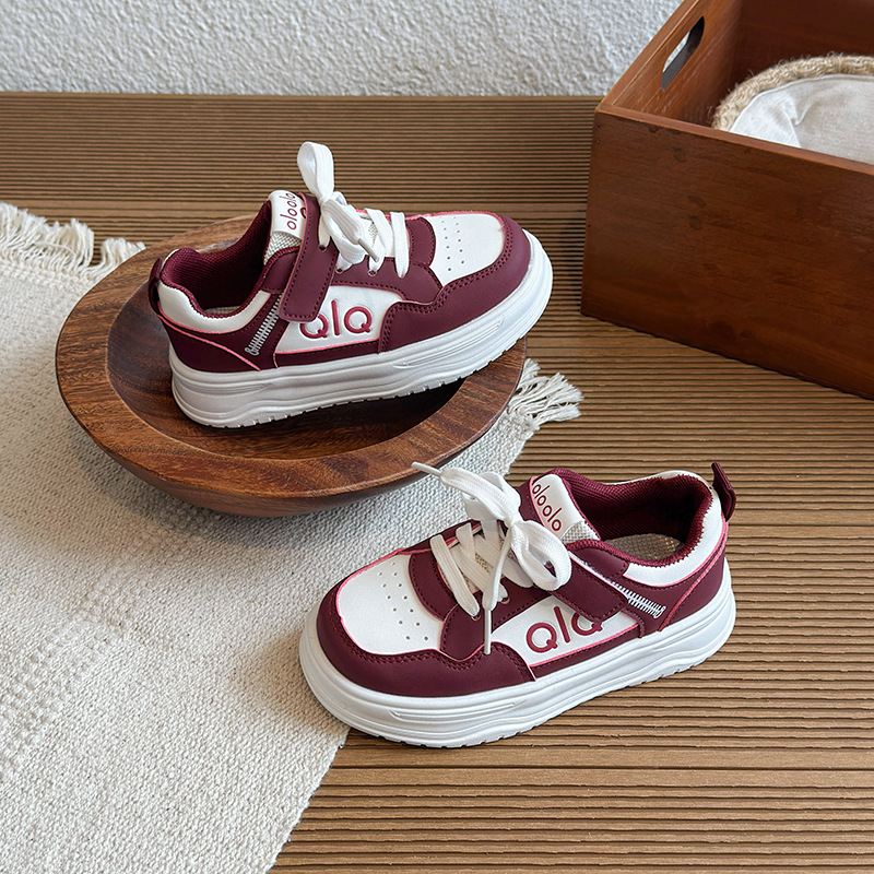 Lagana dječja tenisica s Velcro zatvaračem, unisex, proljeće 2026