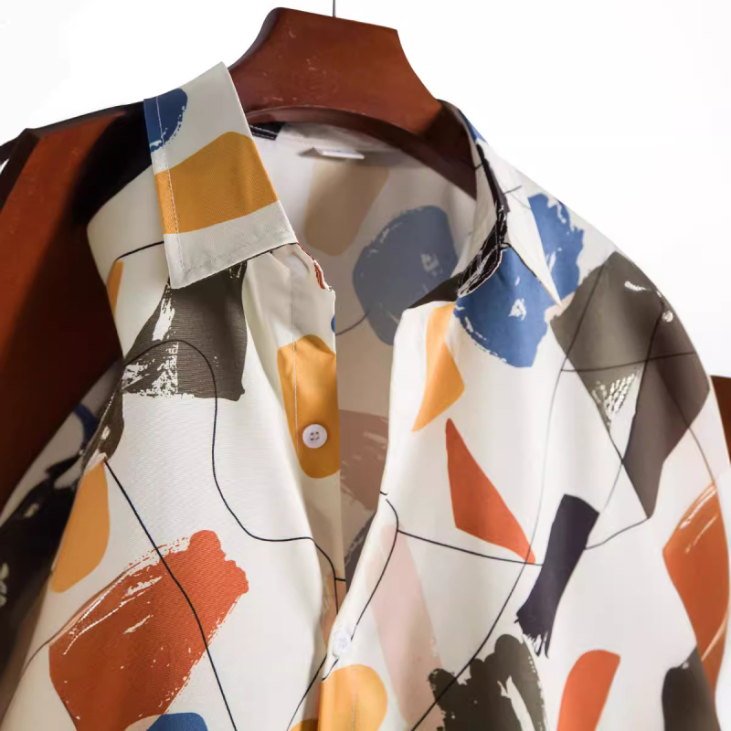 Muška casual košulja s ovratnikom, kratkim rukavima, bijeli grafički print, slim fit, za sve sezone