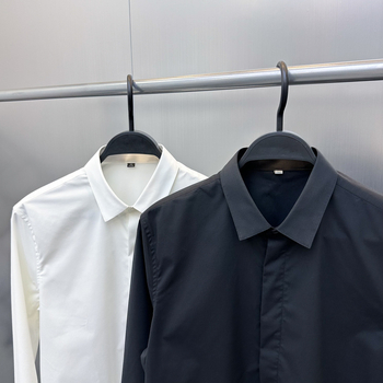 Muška košulja s dugim rukavima, europski stil, uski kroj, vezeni motiv pčele, minimalistički dizajn
