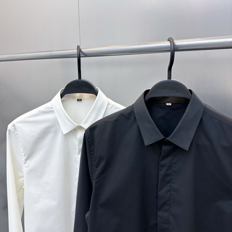 Muška košulja s dugim rukavima, europski stil, uski kroj, vezeni motiv pčele, minimalistički dizajn